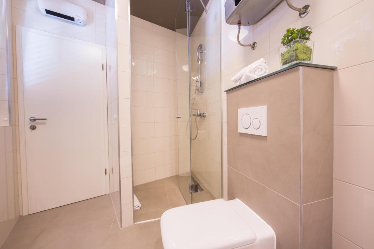 Luxury Rooms Silente Bacvice 2 Split Exterior foto